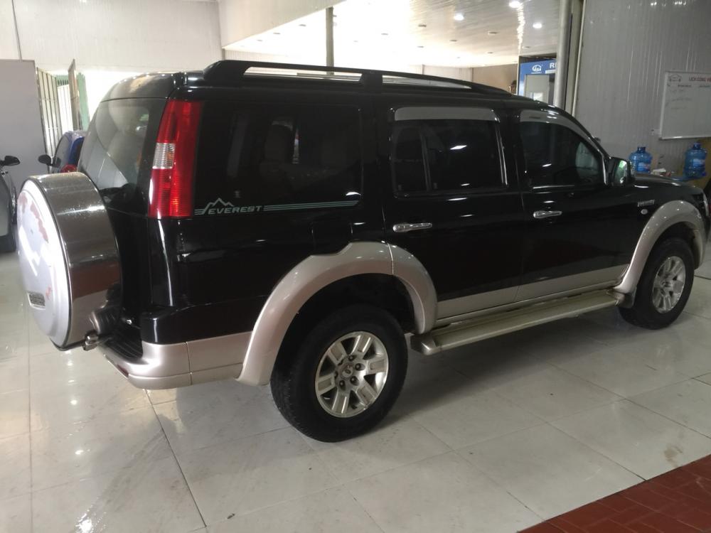 Ford Everest 2.5MT 2007 - Bán xe Ford Everest 2.5MT đời 2007, màu đen, giá chỉ 365 triệu