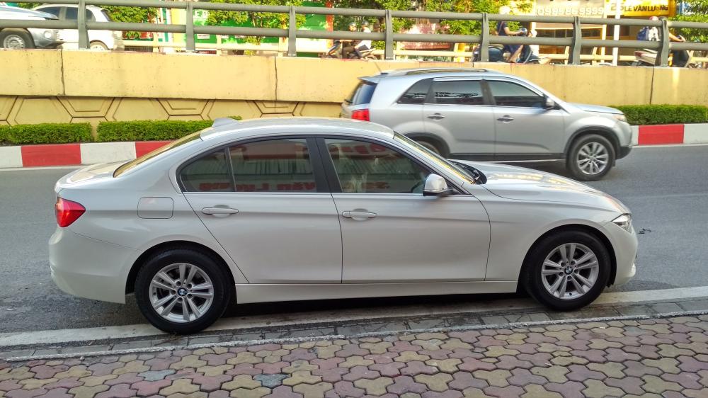 BMW 3 Series 320i 2015 - BMW 320i 2015 2.0 nhập Đức