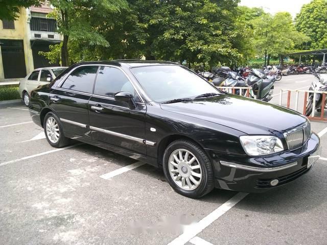 Hyundai XG 2006 - Bán ô tô Hyundai XG sản xuất 2006, màu đen như mới, 280tr