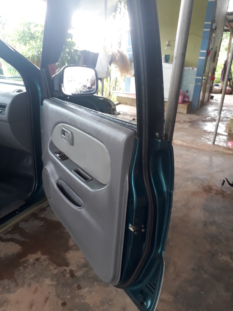 Isuzu Hi lander 2003 - Bán ô tô Isuzu Hi lander máy diesel đời 2003, màu xanh - ghi