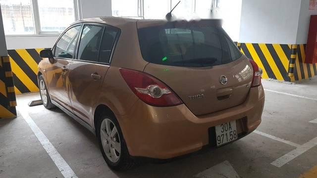 Nissan Tiida   2009 - Cần bán gấp Nissan Tiida 2009, nhập khẩu