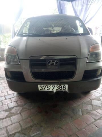 Hyundai Starex 2004 - Bán xe Hyundai Starex sản xuất 2004, màu bạc