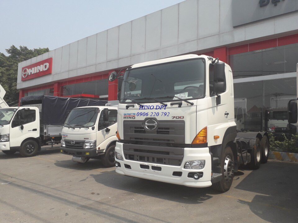 Hino 700 Series 2016 - Bán ô tô Hino 700 Series đời 2016, màu trắng, nhập khẩu