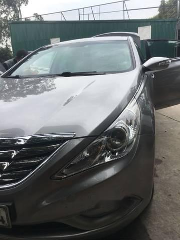 Hyundai Sonata 2010 - Bán Hyundai Sonata năm 2010, màu xám, nhập khẩu xe gia đình giá cạnh tranh