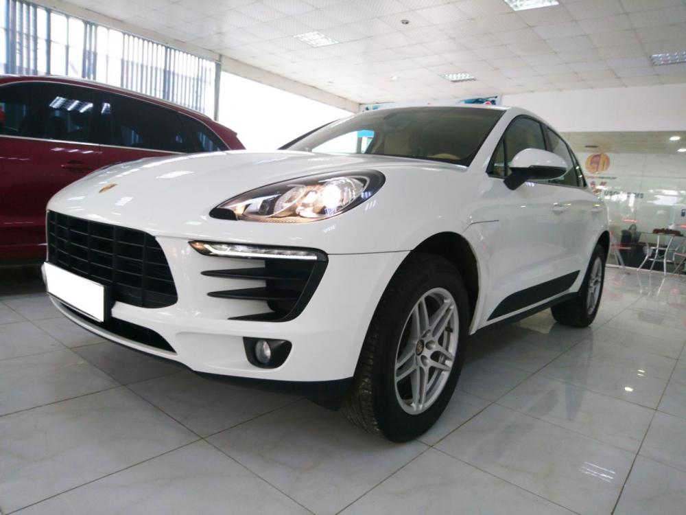 Porsche Macan 2015 - Bán Porscher Macan model 2016 màu trắng