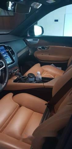 Volvo XC90 2018 - Cần bán Volvo XC90 năm sản xuất 2018, màu đen như mới