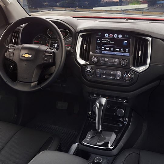 Chevrolet Colorado 2.5AT 2018 - Colorado 2.5 VGT AT giảm trực tiếp 30tr, chỉ cần 120tr lấy xe ngay, không cần CM thu nhập đủ màu LH 0961.848.222