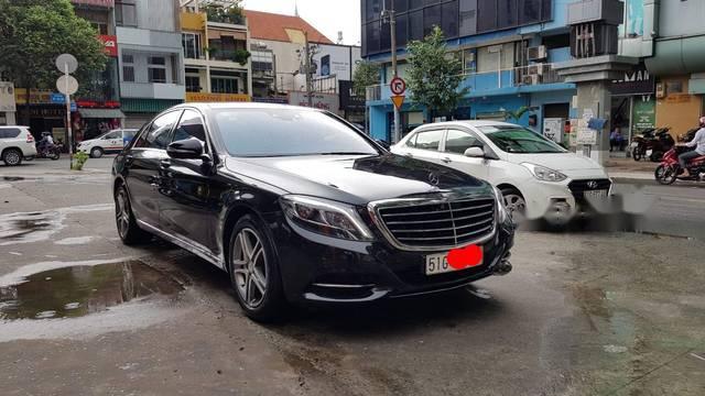 Mercedes-Benz S class  S400L  2017 - Cần bán lại xe Mercedes S400L năm 2017, màu đen