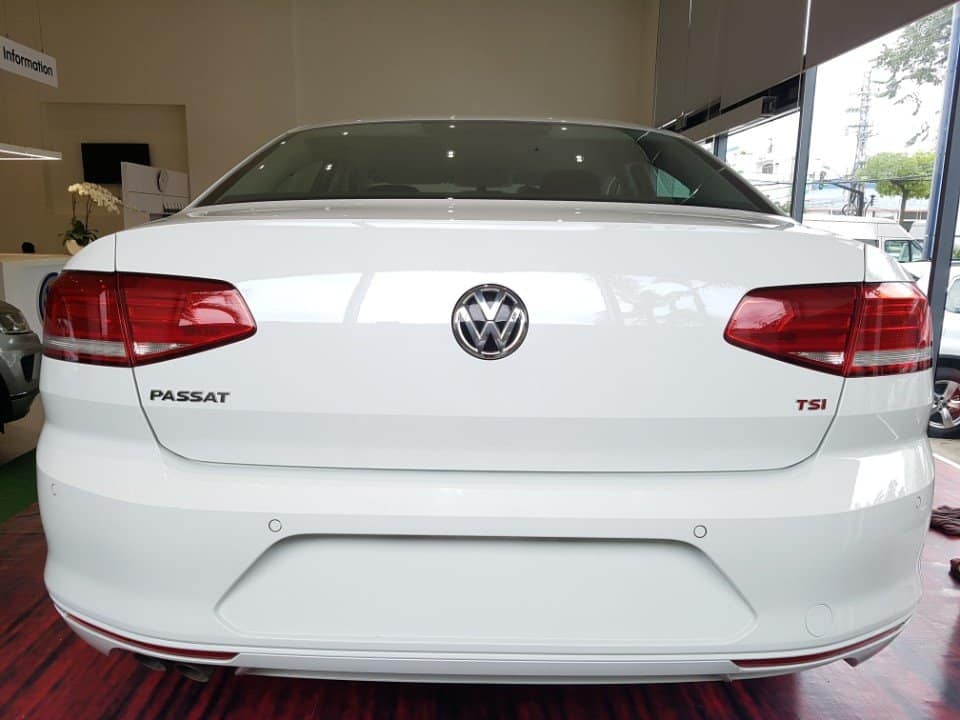 Volkswagen Passat S 2015 - Chỉ còn duy nhất 1 chiêc tại volkwagen nha trang, Volkswagen Passat S sản xuất năm 2015, màu trắng, nhập khẩu