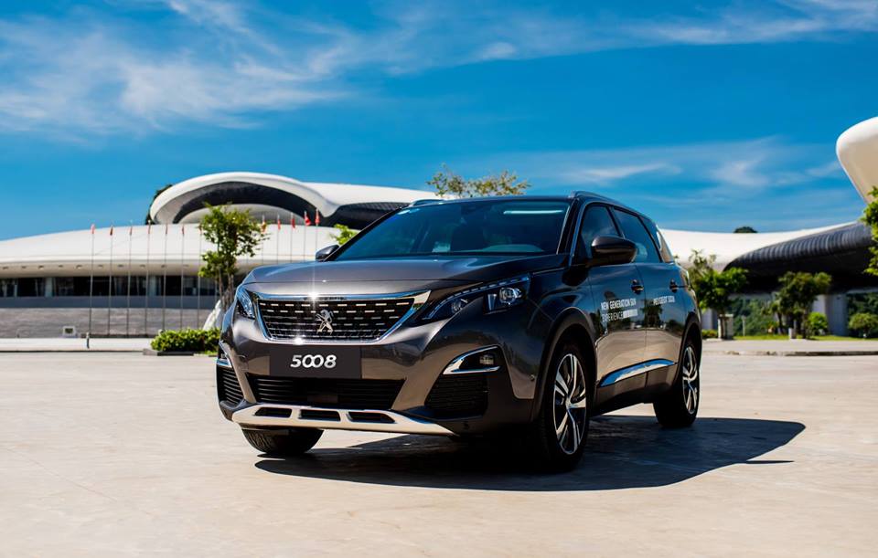 Peugeot 5008  1.6 AT  2018 - Bán Peugeot 5008 1.6 AT 2018 đủ màu, giá tốt nhất, khuyến mãi lớn, hỗ trợ trả góp tới 80%