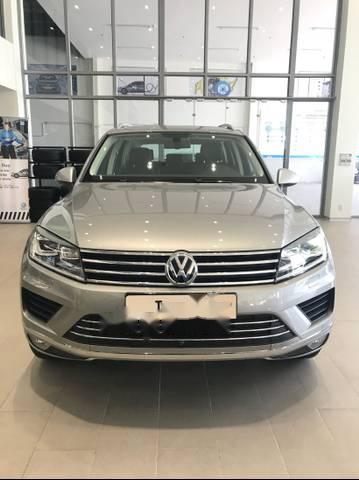 Volkswagen Touareg   3.6 V6  2018 - Bán ô tô Volkswagen Touareg 3.6 V6 2018, màu bạc, nhập khẩu