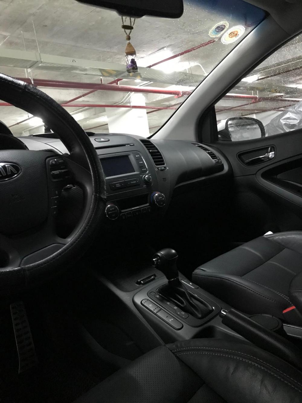 Kia Cerato  Koup 2015 - Cần bán xe Kia Cerato Koup đời 2015, màu trắng, nhập khẩu nguyên chiếc