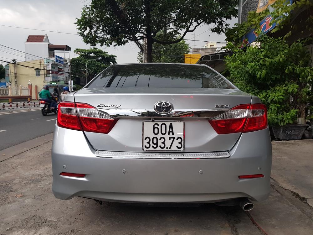 Toyota Camry 2013 - Bán Toyota Camry 2.5Q sản xuất năm 2013, bản full