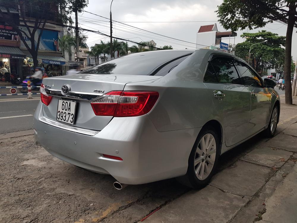 Toyota Camry 2013 - Bán Toyota Camry 2.5Q sản xuất năm 2013, bản full