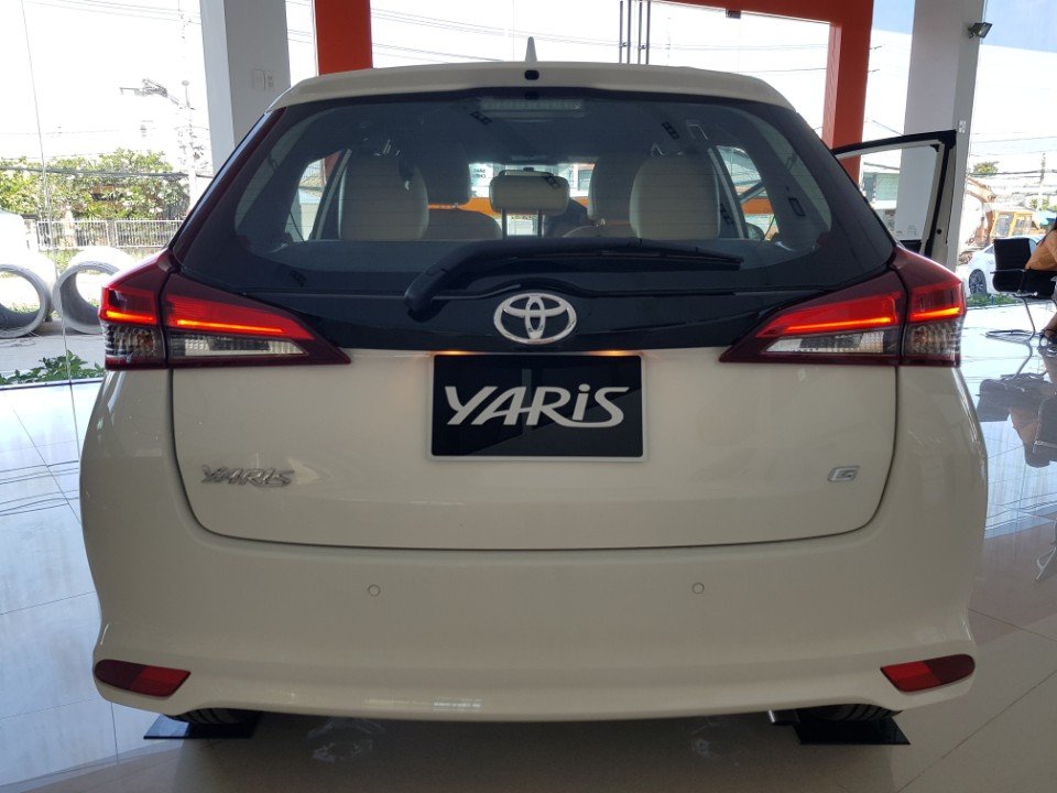 Toyota Yaris G 2018 - Bán ô tô Toyota Yaris G đời 2018, màu đỏ, nhập khẩu