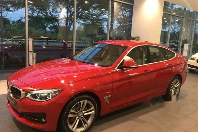 BMW 3 Series  320i GT  2016 - Cần bán BMW 3 Series 320i GT 2016, màu đỏ, xe nhập