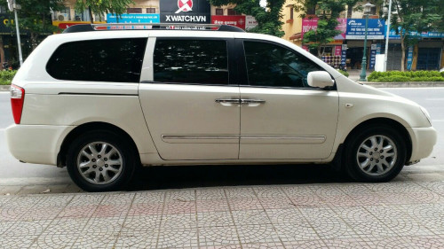 Kia Carnival Limited 2005 - Bán Kia Carnival Limited sản xuất năm 2005, màu trắng  