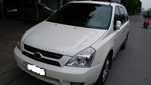 Kia Carnival Limited 2005 - Bán Kia Carnival Limited sản xuất năm 2005, màu trắng  