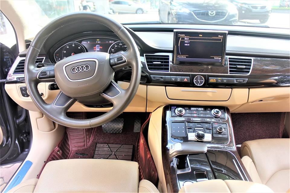 Audi A8 L 2012 - Cần bán xe Audi A8 L năm sản xuất 2012, hai màu, nhập khẩu nguyên chiếc