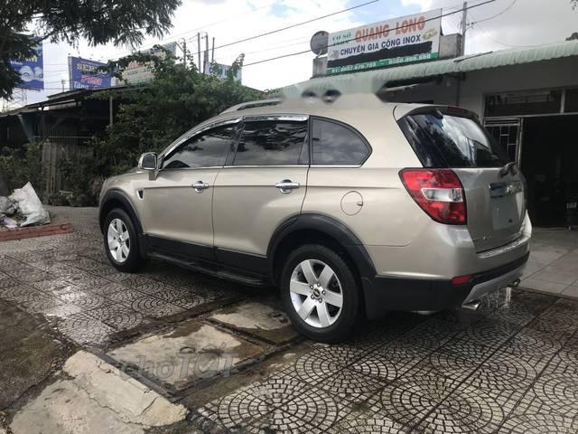 Chevrolet Captiva 2007 - Cần bán lại xe Chevrolet Captiva đời 2007, màu bạc chính chủ, giá tốt