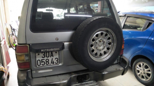 Mitsubishi Pajero  3.0 MT  2003 - Bán ô tô Mitsubishi Pajero 3.0 MT năm 2003, màu bạc 