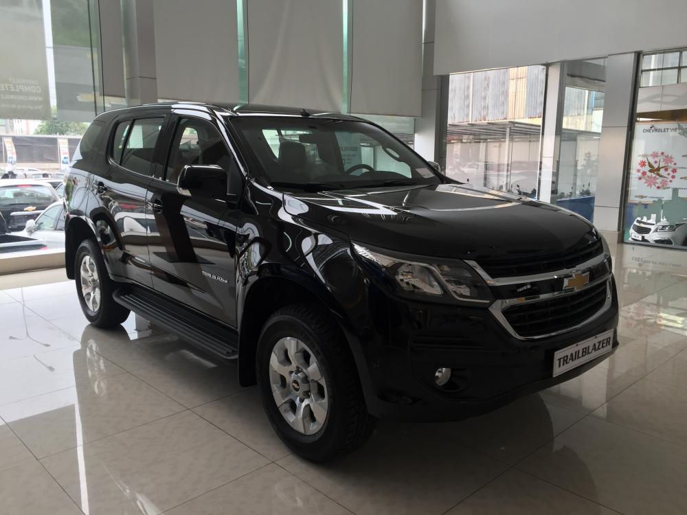 Chevrolet Blazer Mới  Trail LT 2018 - Xe Mới Chevrolet Trailblazer LT 2018