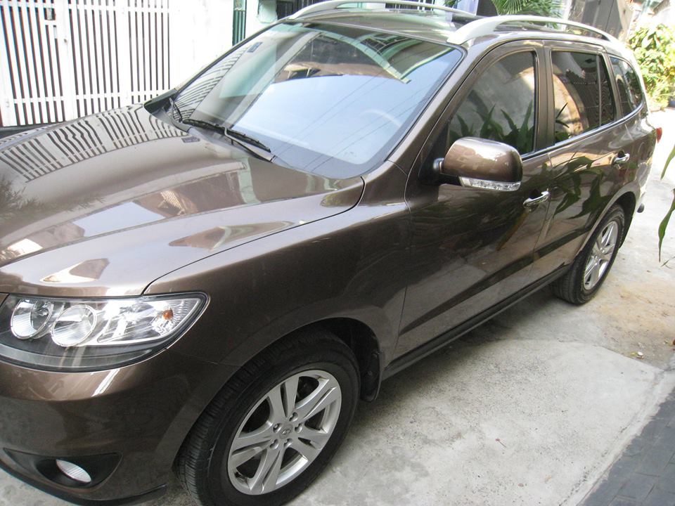 Hyundai Santa Fe CRDI 2012 - Cần bán Hyundai Santafe 2012 tự động, máy dầu, nâu vàng cực đẹp