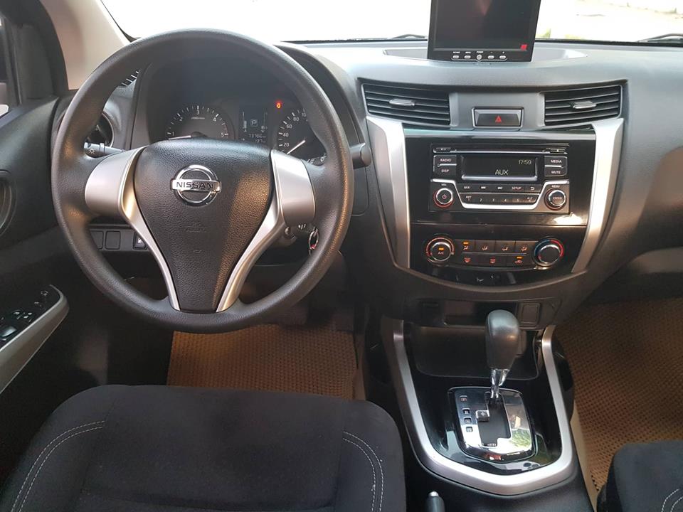 Nissan Navara 2.5EL  2016 - Cần bán lại xe Nissan Navara 2.5EL năm 2016, màu đen, nhập khẩu, chính chủ, giá 555tr