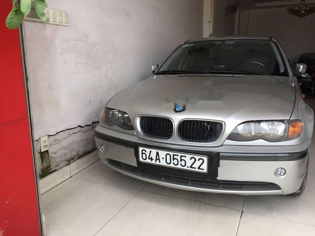 BMW 3 Series  318i 2002 - Bán BMW 3 Series 318i đời 2002, màu bạc