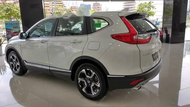 Honda CR V L 2018 - Bán Honda CR V L sản xuất năm 2018, màu trắng