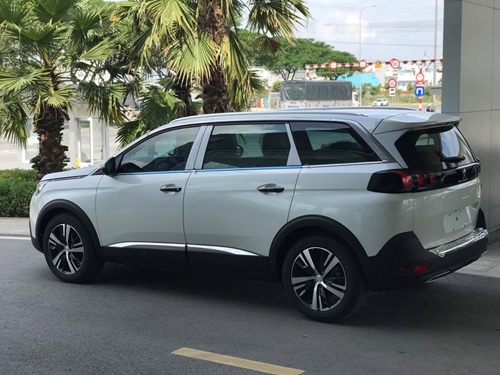 Peugeot 5008 2018 - Bán Peugeot 5008 đủ màu - khuyến mãi lớn - hỗ trợ giao xe tại Thái Nguyên, Cao Bằng, Bắc Cạn, Lạng Sơn, Phú Thọ