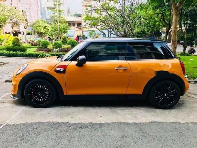 Mini Cooper S 2.0L   2016 - Cần bán Mini Cooper S 2.0L đời 2016, hai màu