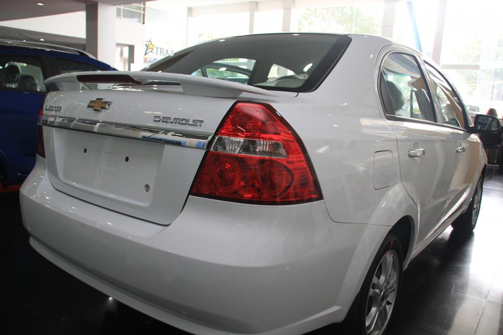 Chevrolet Aveo LT 2018 - Bán Chevrolet Aveo khủng chưa từng có đến 60 triệu, hỗ trợ vay lên đến 90% - Chuẩn bị 80 triệu lấy xe ngay