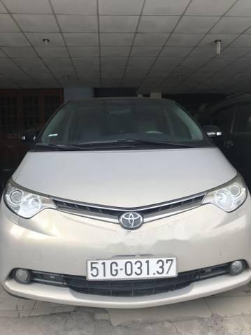 Toyota Previa 2008 - Cần bán lại xe Toyota Previa đời 2008, màu bạc xe gia đình, giá chỉ 765 triệu