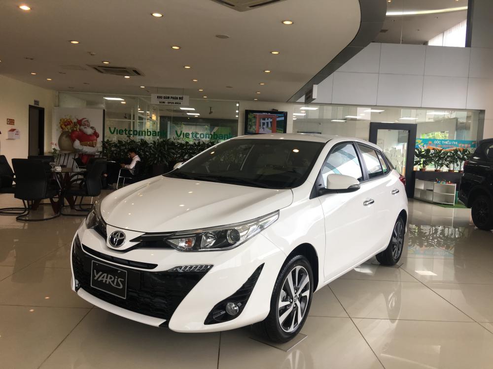 Toyota Yaris 1.5G 2018 - Bán xe Toyota Yaris G 2018 màu trắng giao sớm