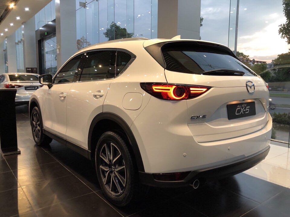 Mazda CX 5   2018 - Bán Mazda CX 5 năm 2018, màu trắng