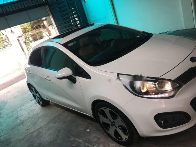 Kia Rio   2012 - Bán Kia Rio sản xuất 2012, màu trắng, nhập khẩu chính chủ