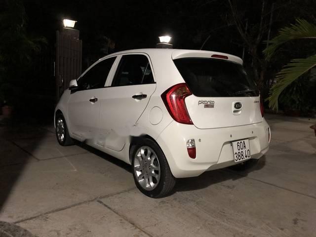 Kia Picanto AT 2013 - Bán Kia Picanto AT sản xuất 2013, màu trắng, giá tốt