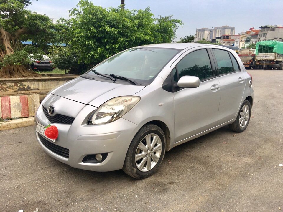 Toyota Yaris 1.3AT 2008 - Bán ô tô Toyota Yaris 1.3AT năm sản xuất 2008, màu bạc, nhập khẩu, 348tr