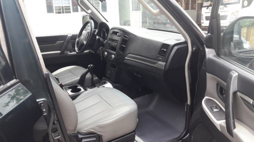 Mitsubishi Pajero 2008 - Bán xe Mitsubishi Pajero năm 2008, màu xanh