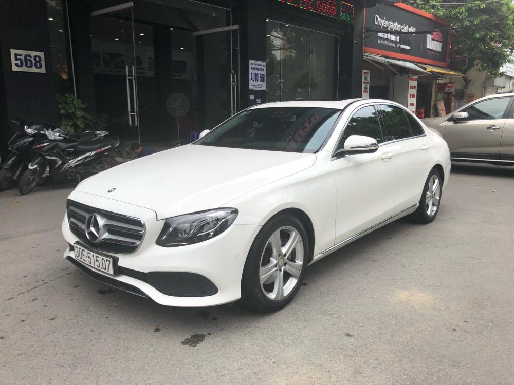 Mercedes-Benz E class E250 2016 - Mercedes E250 năm sản xuất 2016, màu trắng