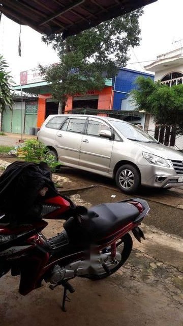 Toyota Innova 2007 - Cần bán gấp Toyota Innova năm sản xuất 2007, màu bạc, 395tr