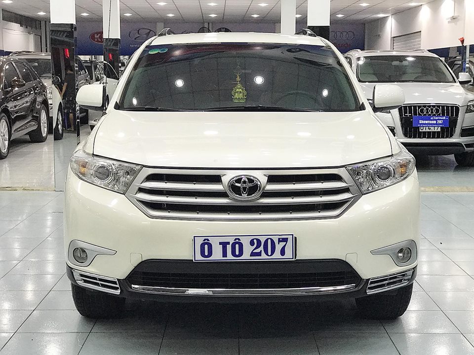 Toyota Highlander Cũ   LE 2010 - Xe Cũ Toyota Highlander LE 2010