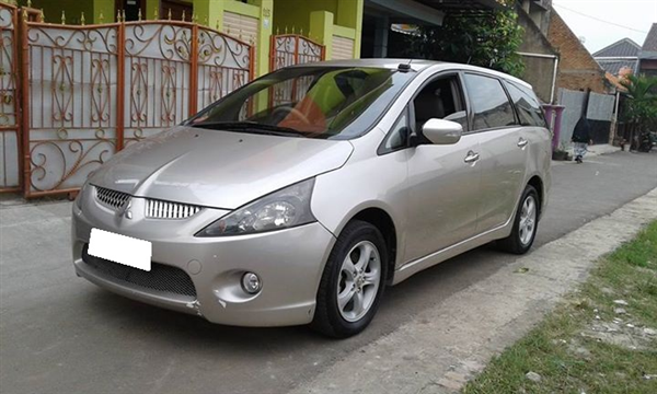 Mitsubishi Grandis 2.4AT -   cũ Trong nước 2005 - Mitsubishi Grandis 2.4AT - 2005 Xe cũ Trong nước