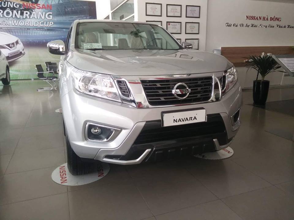 Nissan Navara E 2.5L MT 2WD 2018 - Bán Nissan Navara E giá tốt nhập khẩu Thái Lan 2018