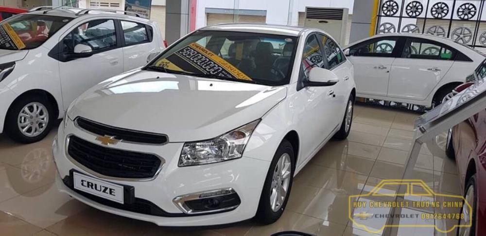 Chevrolet Cruze LT 2018 - Bán Chevrolet Cruze mới giá sốc trong tháng, tư vấn chuyên nghiệp, hỗ trợ trả góp toàn quốc