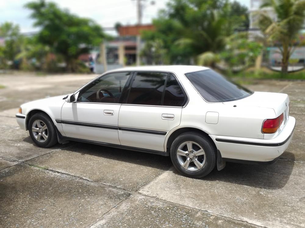 Honda Accord 2.2 LX 1992 - Bán ô tô Honda Accord 2.2 LX sản xuất 1992, màu trắng, nhập khẩu