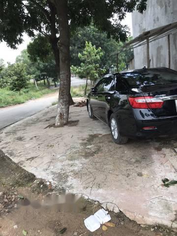 Toyota Camry  2.0 2013 - Bán xe Toyota Camry 2013, màu đen giá cạnh tranh