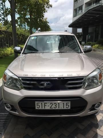 Ford Everest 2015 - Bán Ford Everest sản xuất 2015, xe nhà ít đi, bảo quản tốt