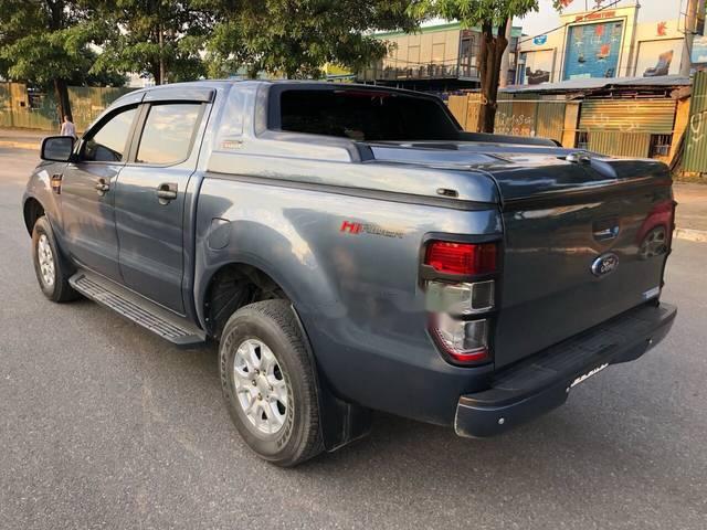 Ford Ranger 2.2 XLS AT  2017 - Cần bán gấp Ford Ranger 2.2 XLS AT 2017, màu xám, giá chỉ 668 triệu